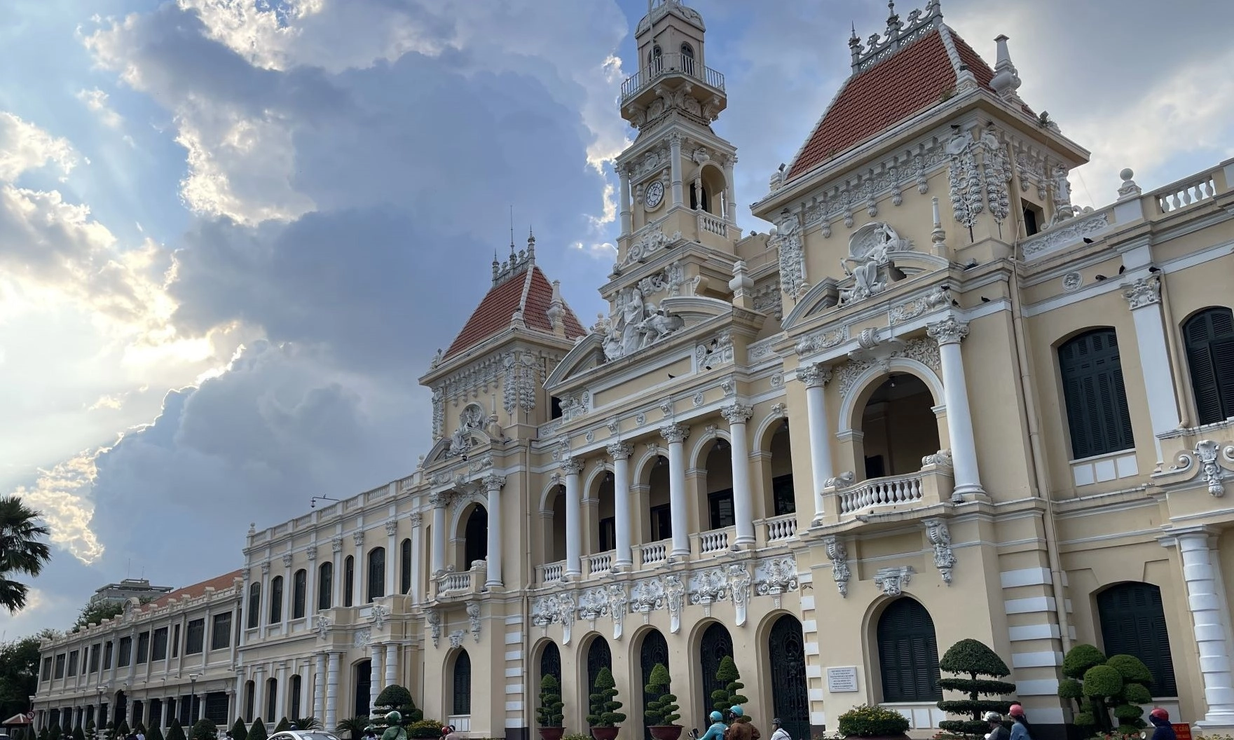 Nghị quyết 98, cơ hội và thách thức với TPHCM