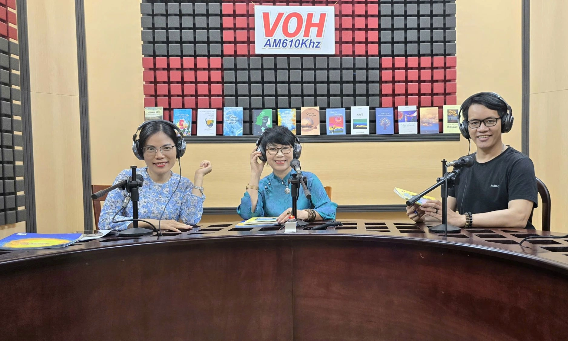 Hoa Mai hóa thân trẻ con từ “Khoảng trời của Ngoại” đến “Hoa thơm tay bé”