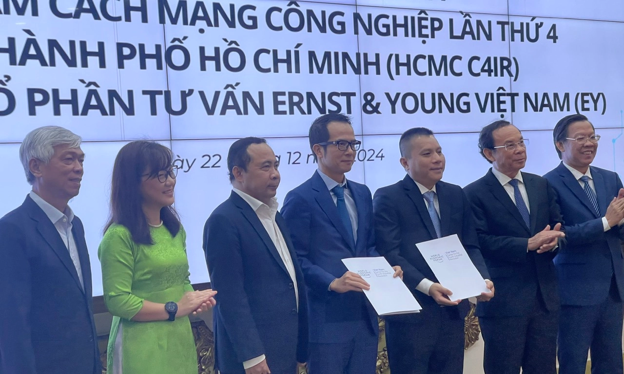Trung tâm Cách mạng công nghiệp lần thứ 4 của TPHCM: “Tiên phong - đổi mới - sáng tạo”