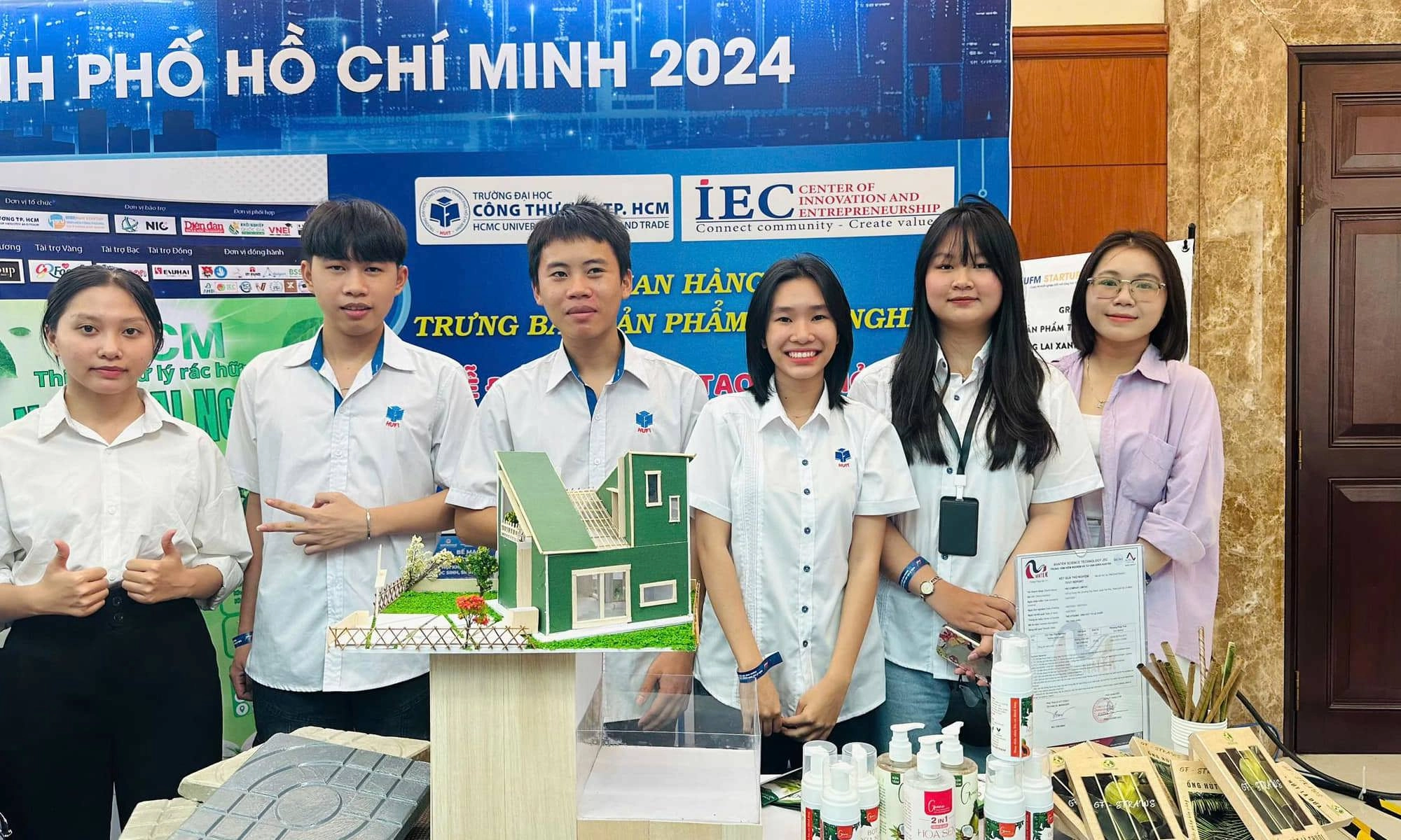 Kinh nghiệm triển khai hoạt động hỗ trợ khởi nghiệp, đổi mới sáng tạo trường đại học