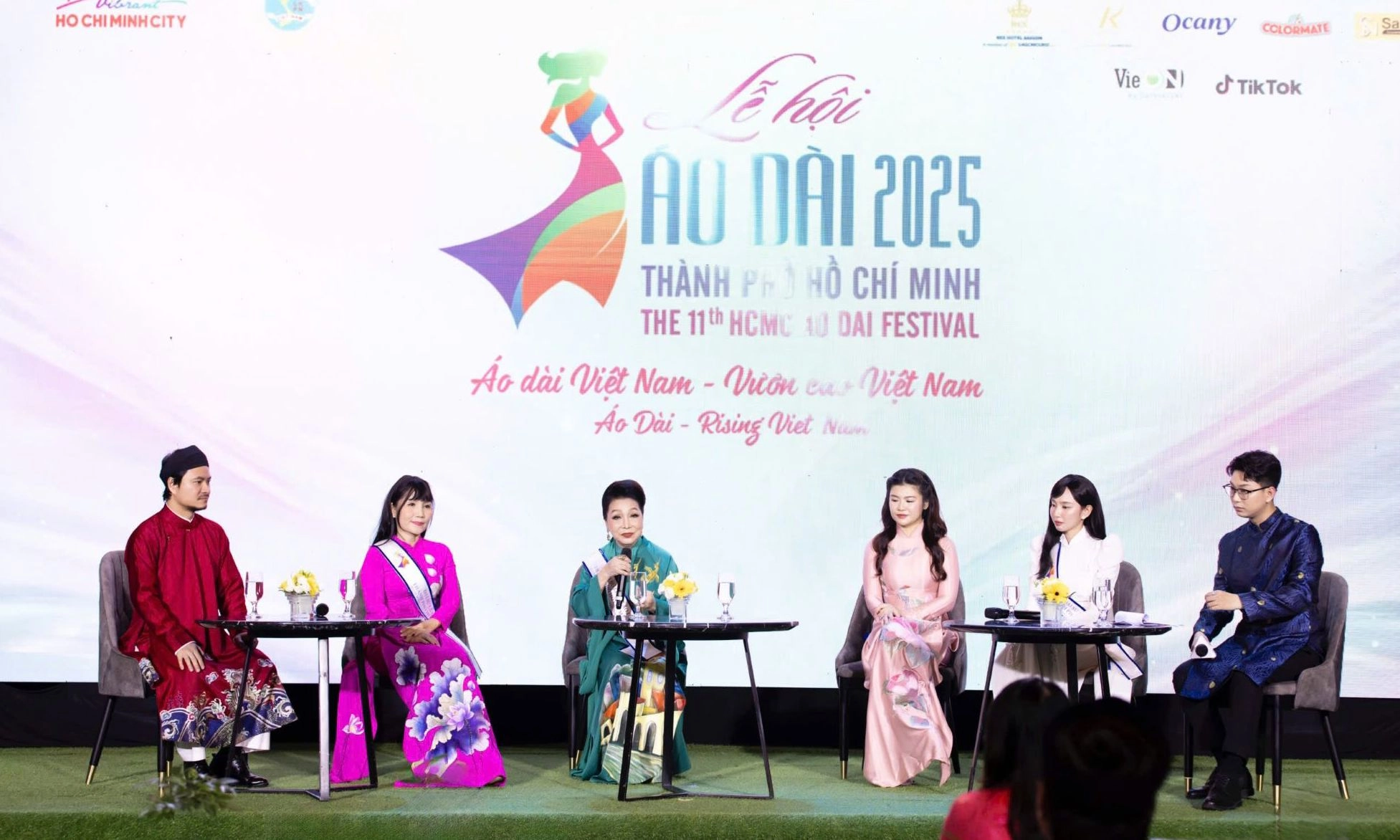 Lễ hội Áo dài TPHCM - Hành trình tôn vinh vẻ đẹp truyền thống Phụ nữ Việt Nam