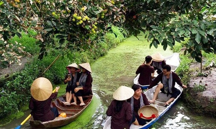 Về miền Tây