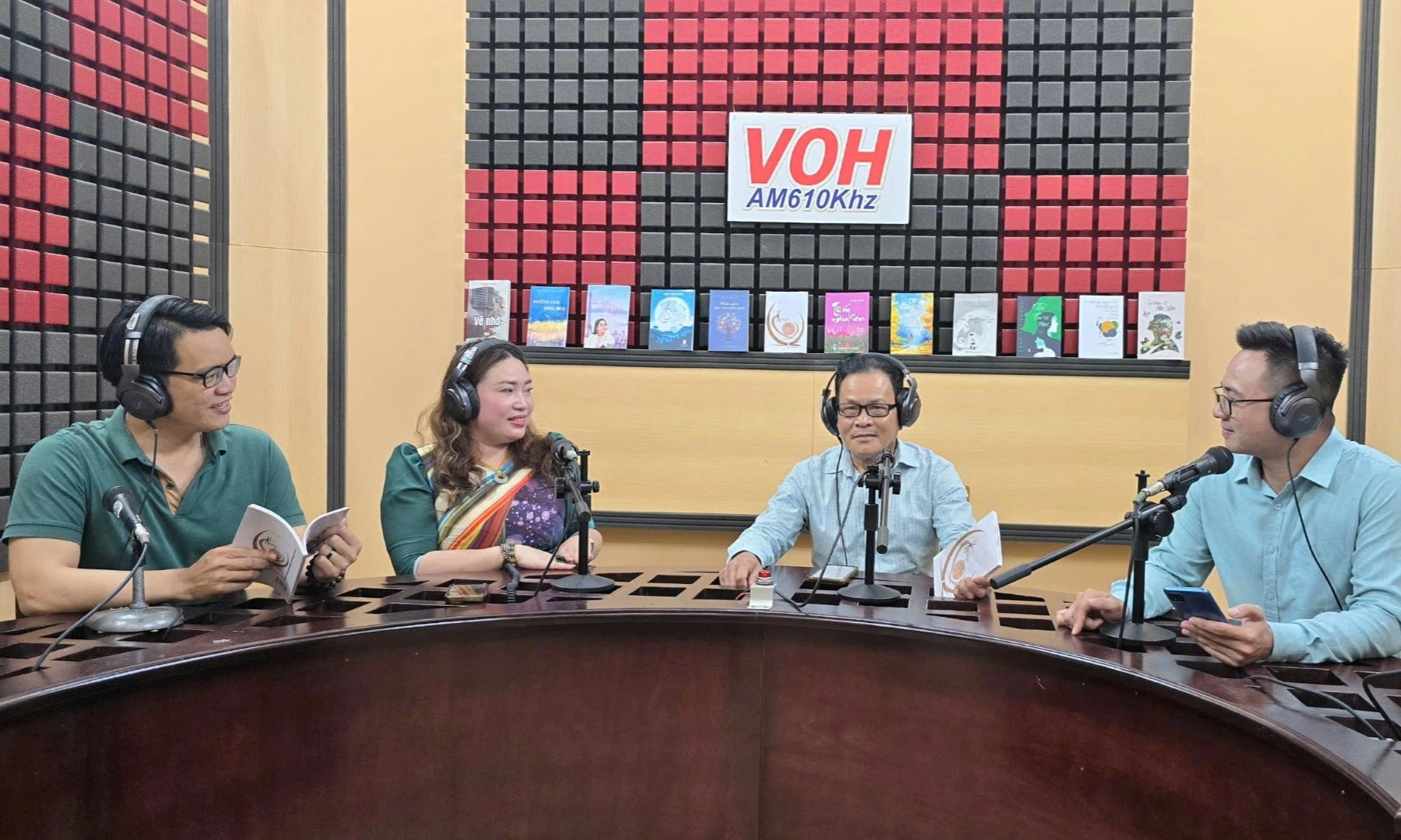 Khúc ru tình của thầy thuốc Lê Viết Hòa