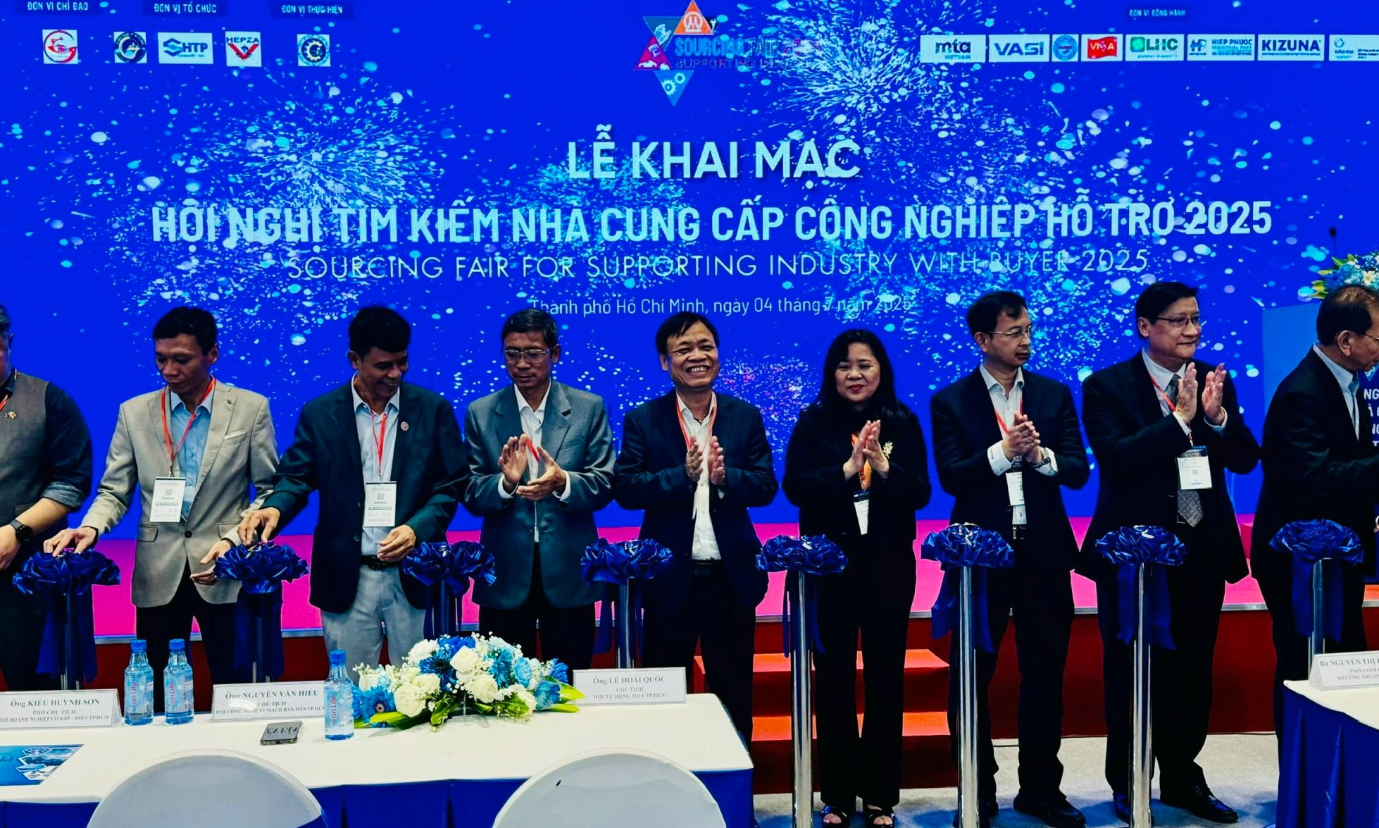Kết nối công nghiệp hỗ trợ tham gia cung ứng ngành công nghiệp có giá trị gia tăng cao