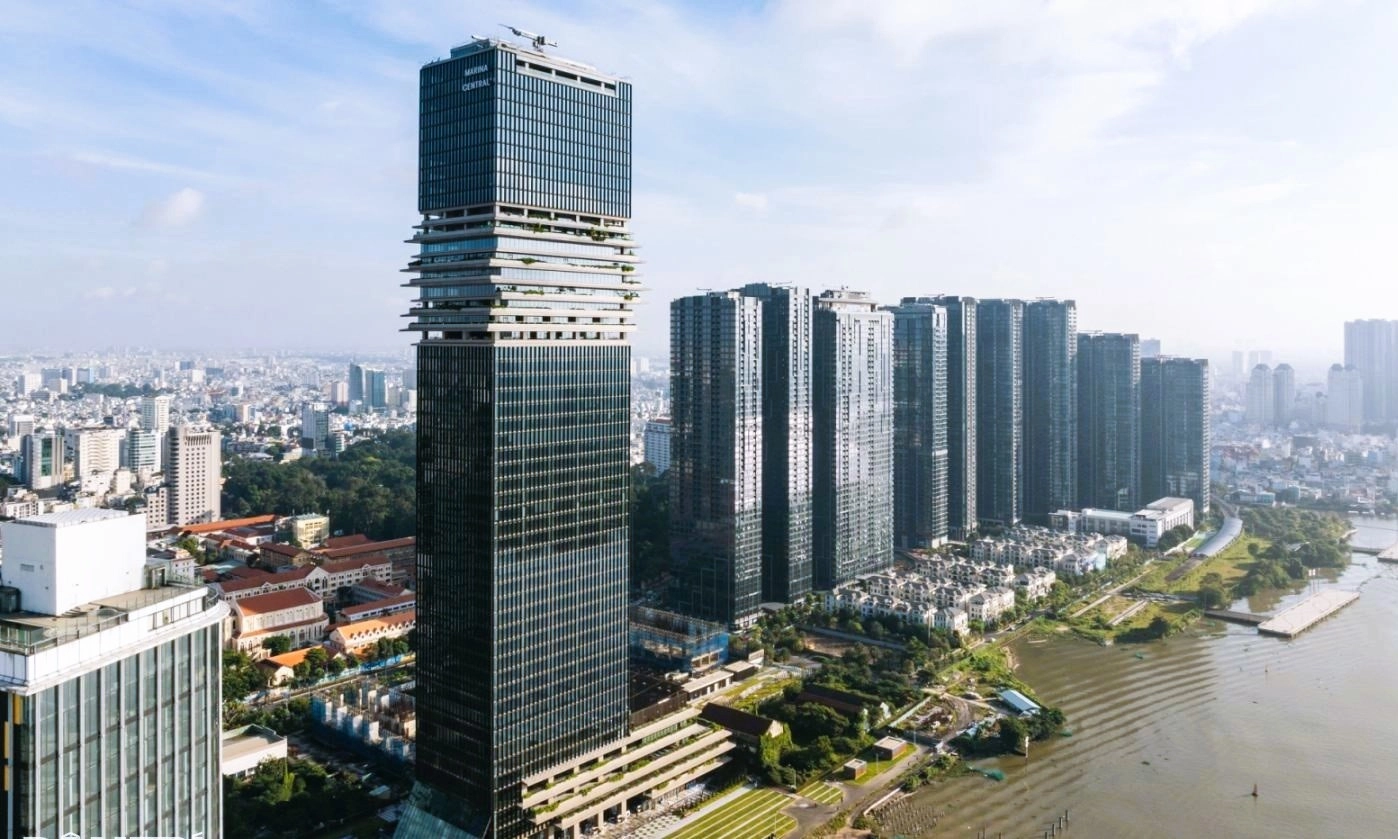 Ho Chi Minh City launches and inaugurates 39 major infrastructure projects