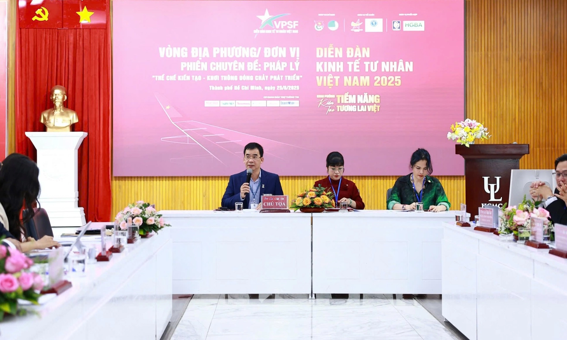 Thể chế kiến tạo – Khơi thông dòng chảy phát triển
