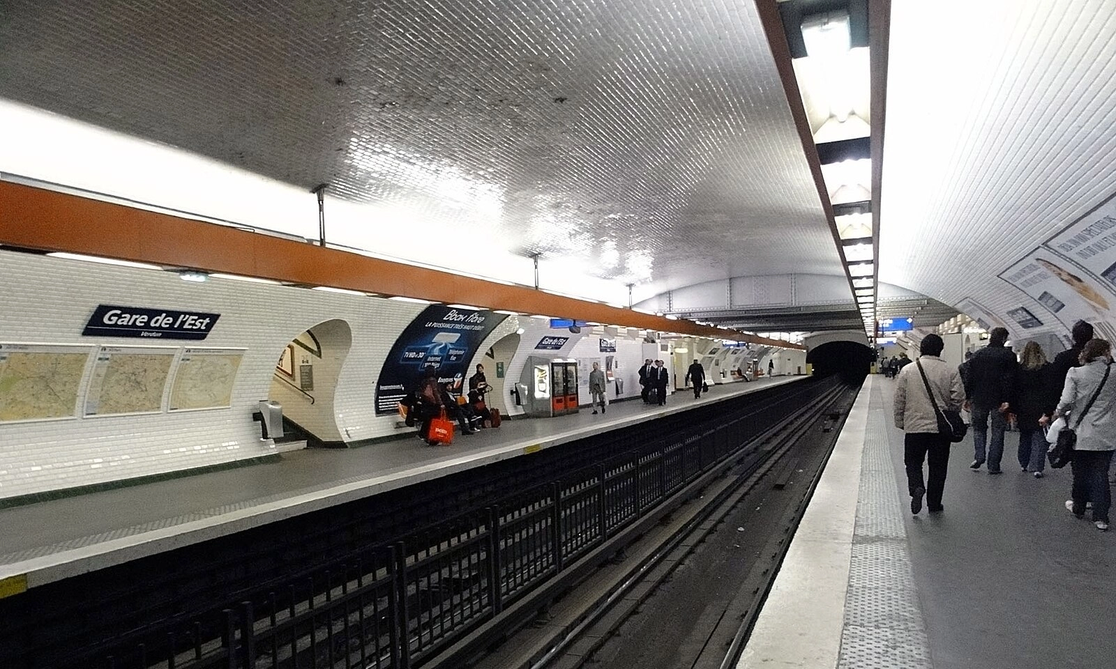 Hiểu về hệ thống metro ở Paris