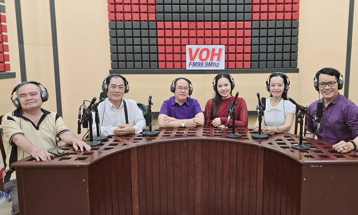 Quán quân BLV Quỳnh Như - Từ bolero đến sàn diễn cải lương 