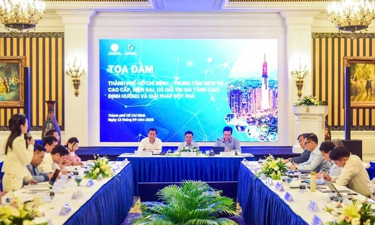 Để TPHCM phát triển thành Trung tâm dịch vụ lớn của cả nước và khu vực