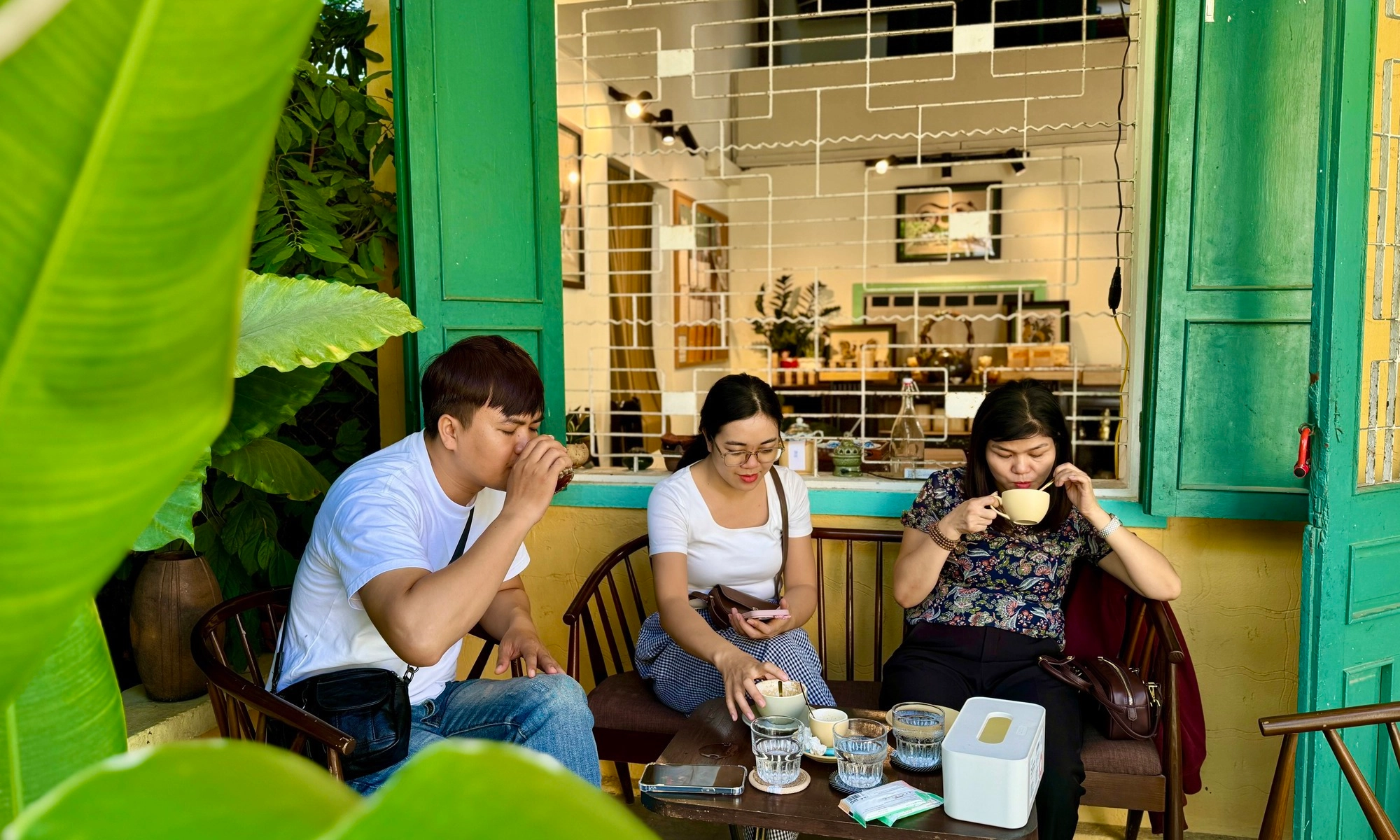 Làn sóng văn hóa cà phê  trong giới trẻ