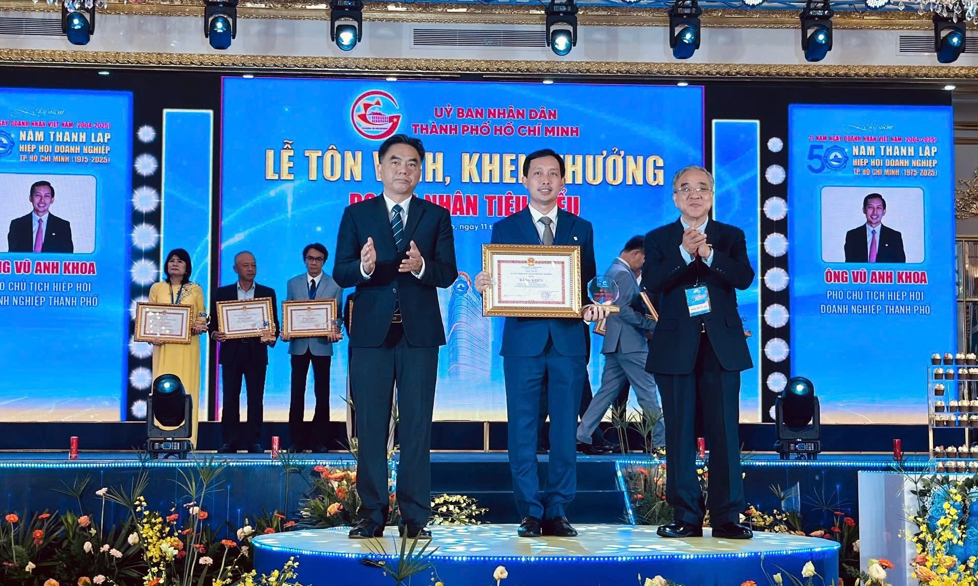 Saigon Co.op lập “cú hat-trick” giải thưởng Doanh nghiệp–Doanh nhân–Sản phẩm tiêu biểu TP.HCM 2025