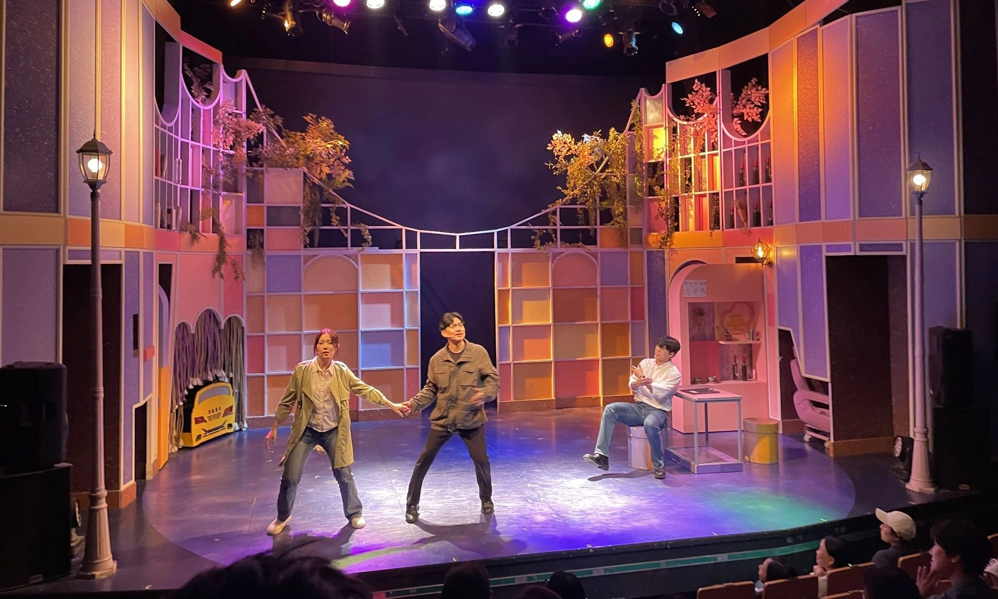 K-pop, K-Drama, K-Concert đầy sức lôi cuốn du khách Việt, vì sao?