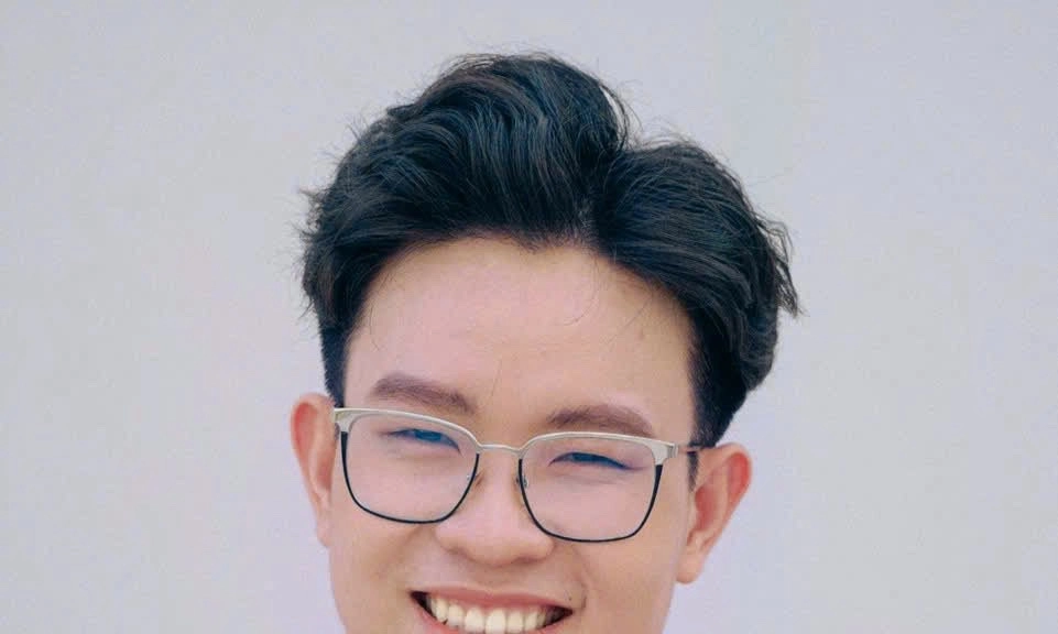 Quốc Trung từ công dân trẻ tiêu biểu đến giấc mơ nghiên cứu  - Học dược liệu