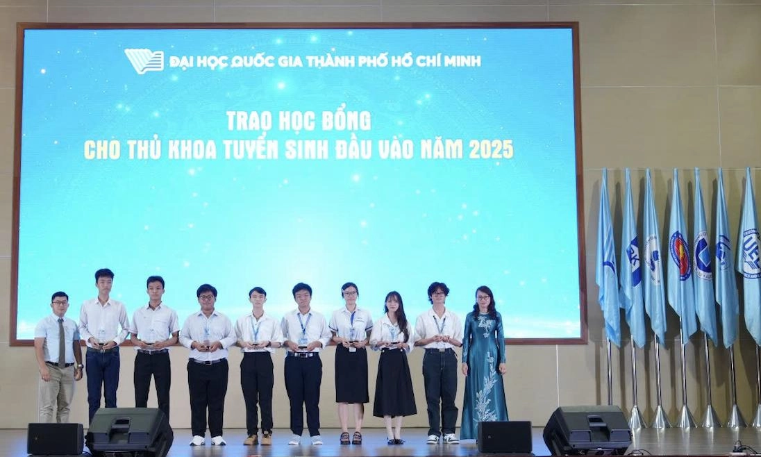 Lễ Khai khoá ĐHQG-HCM 2025: Khát vọng đổi mới sáng tạo vì một Việt Nam hùng cường 