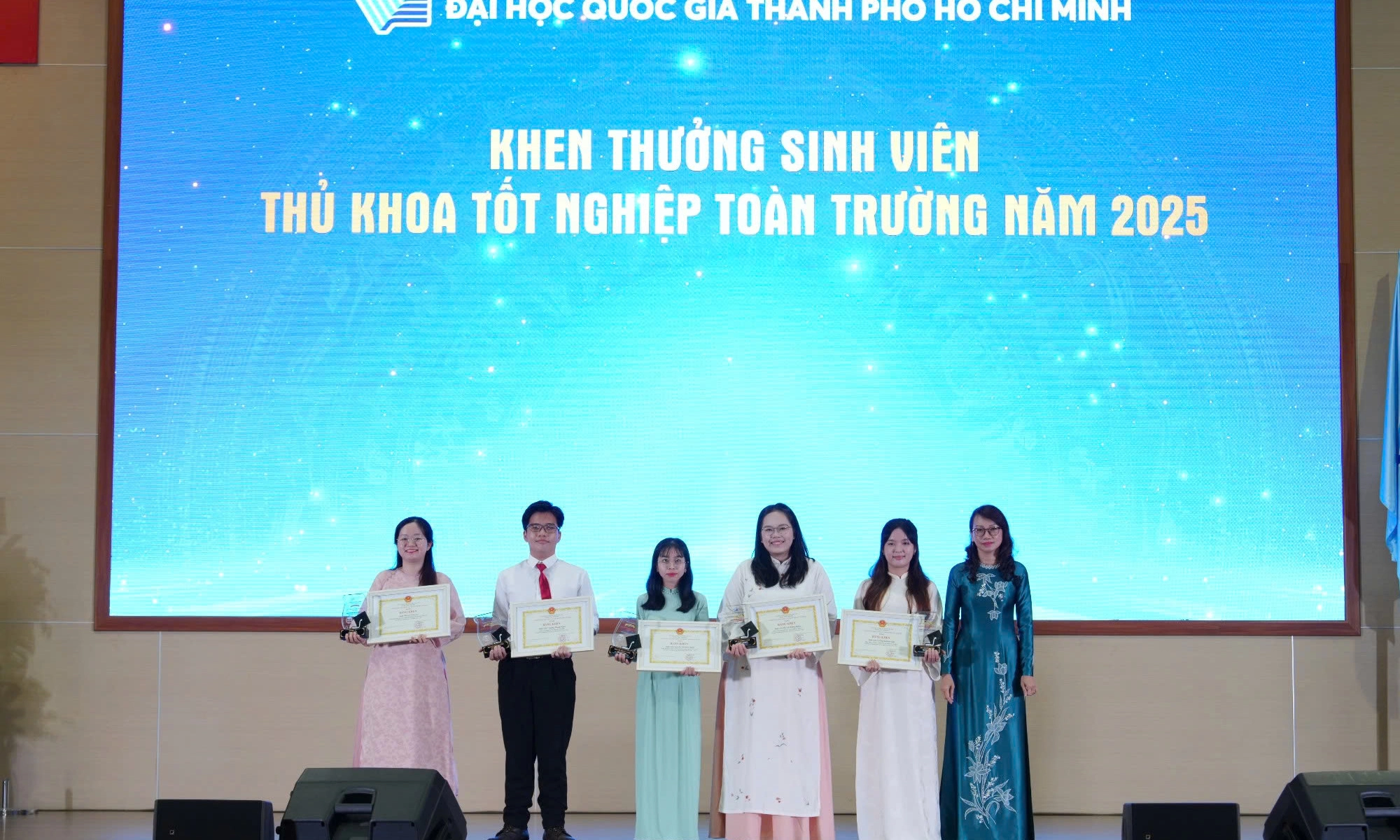 Thành công chỉ dành cho những ai suy nghĩ khác biệt