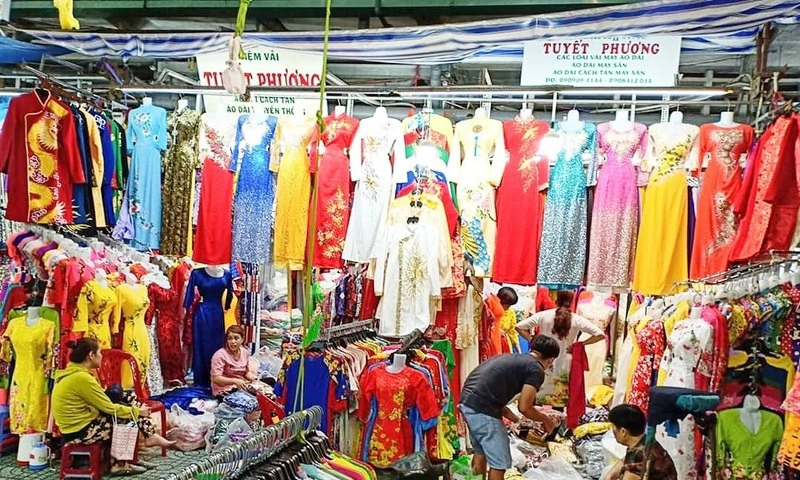 Hộ kinh doanh chật vật với kê khai thuế điện tử