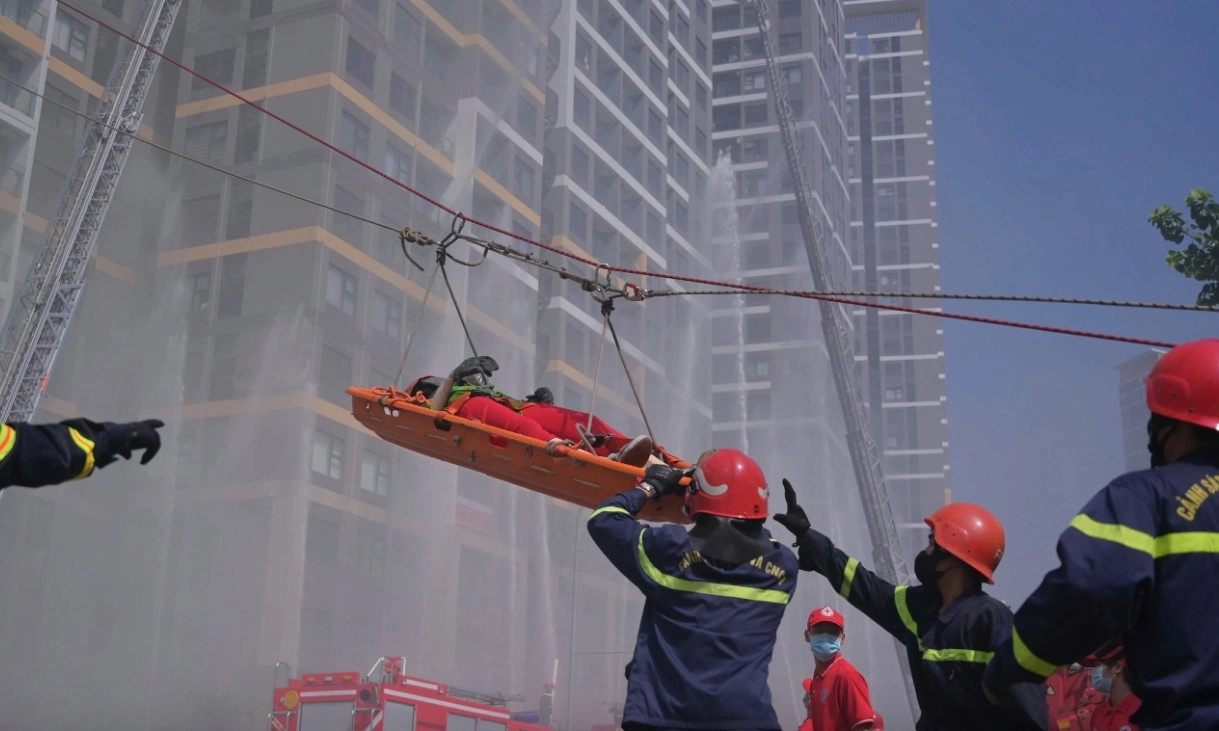 Công an TP.HCM tổ chức diễn tập cháy nổ quy mô lớn nhất năm 2025