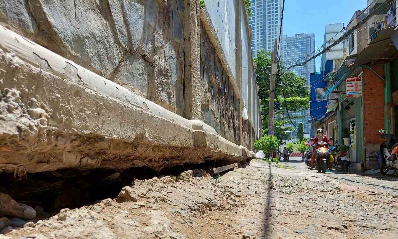 Sụt lún đô thị - Nỗi lo ở phường An Lạc, TPHCM