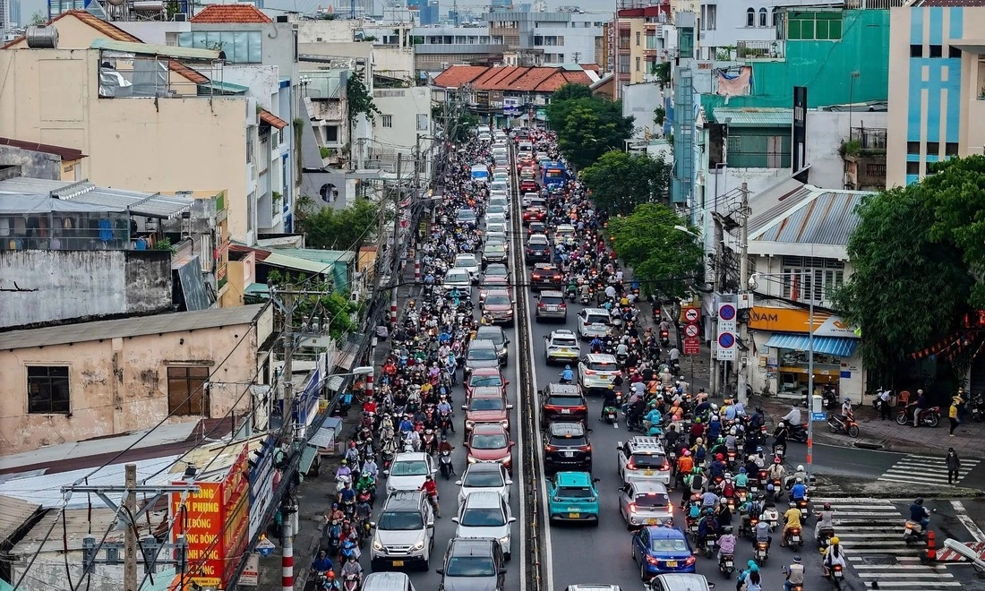 Người dân trông chờ TP sớm triển khai dự án nâng cấp, mở rộng đường Nguyễn Tất Thành
