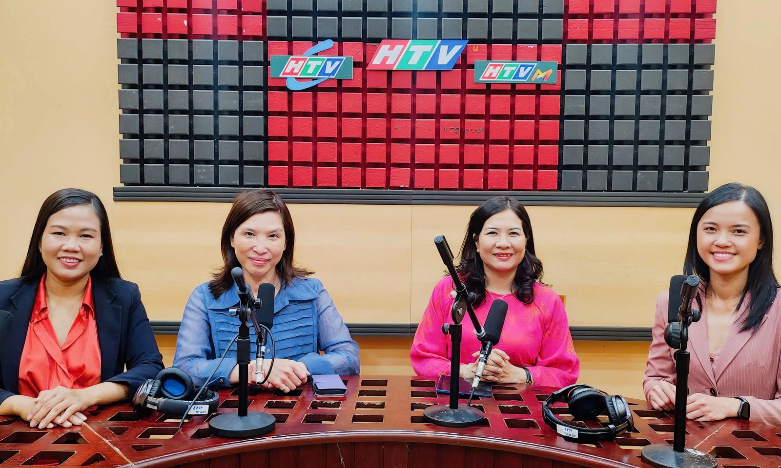 Kỳ 1 Tọa đàm “Phụ nữ trong nền kinh tế số: Cơ hội bứt phá và vai trò kiến tạo”