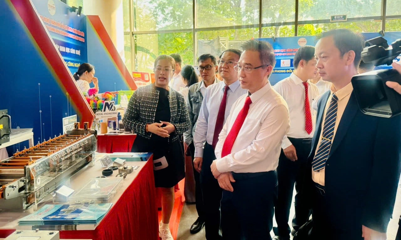 TP Hồ Chí Minh ra mắt Sàn giao dịch công nghệ phiên bản mới.